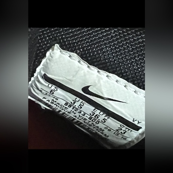 Nike Women’s Dunk High LX Python Sneaker - Picture 12 of 12